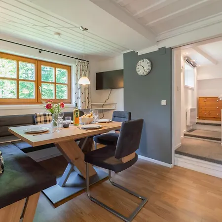 Huette Taube Apartment *